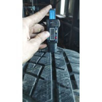 Yokohama W.Drive V902 225/60 R18 100H Б.У. 5,5 мм