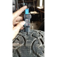 Continental Conti4x4IceContact  225/65 R17 102Q (шип) Б.У. 6,5 мм