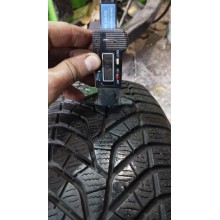 Yokohama BluEarth Winter V905 195/65 R15 91T Б.У. 5,5 мм