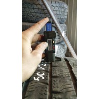 Continental VanContact 4Season 215/70 R15C 109-107S Б.У. 6 мм