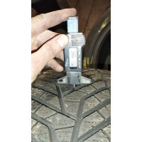 Yokohama BluEarth Winter V905 235/35 R19 91W XL Демо 8 мм