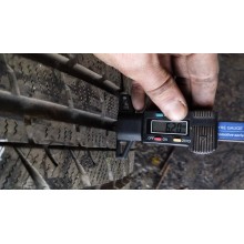 Bridgestone Blizzak LM-30 205/55 R16 91H Б.У. 6,5 мм