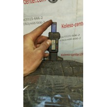 Bridgestone Blizzak LM-001 205/60 R16 92H Б.У. 3,5 мм