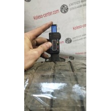 Continental ContiVanContact 200 205/65 R16C 107/105T Б.У. 6,5 мм