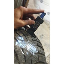 Bridgestone Blizzak LM005 205/55 R16 91T Б.У. 3,5 мм