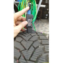 Uniroyal WINTER EXPERT 225/65 R17 106H XL Б.У. 8 мм