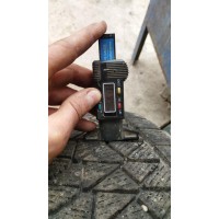 Bridgestone Blizzak DM-V2 225/65 R17 102S Б.У. 6 мм